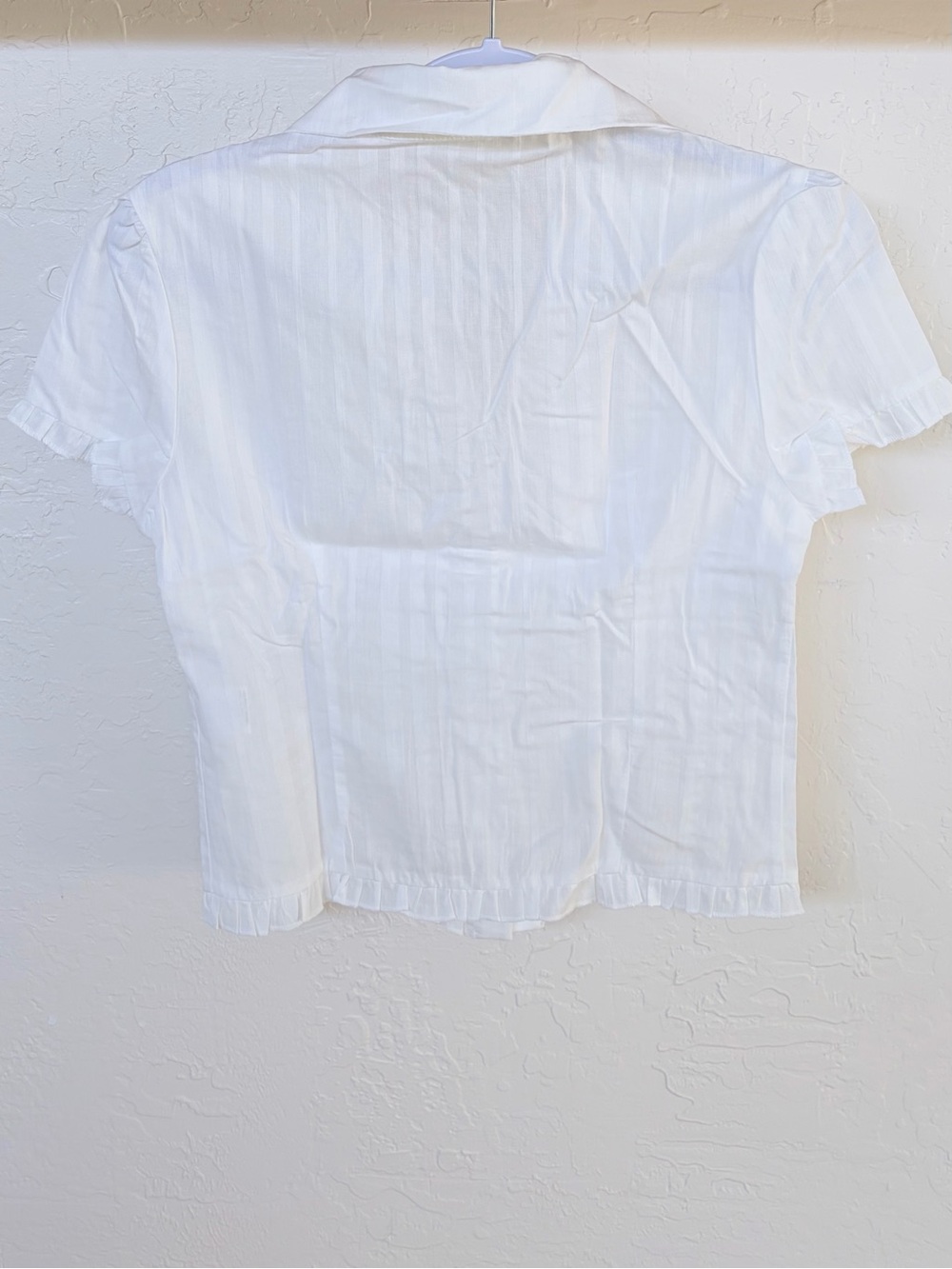 Short-Sleeve Button-Front Top - Picture 5 of 6